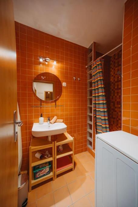 Orangehomes One Bedroom Art Apartment Budapest Kültér fotó